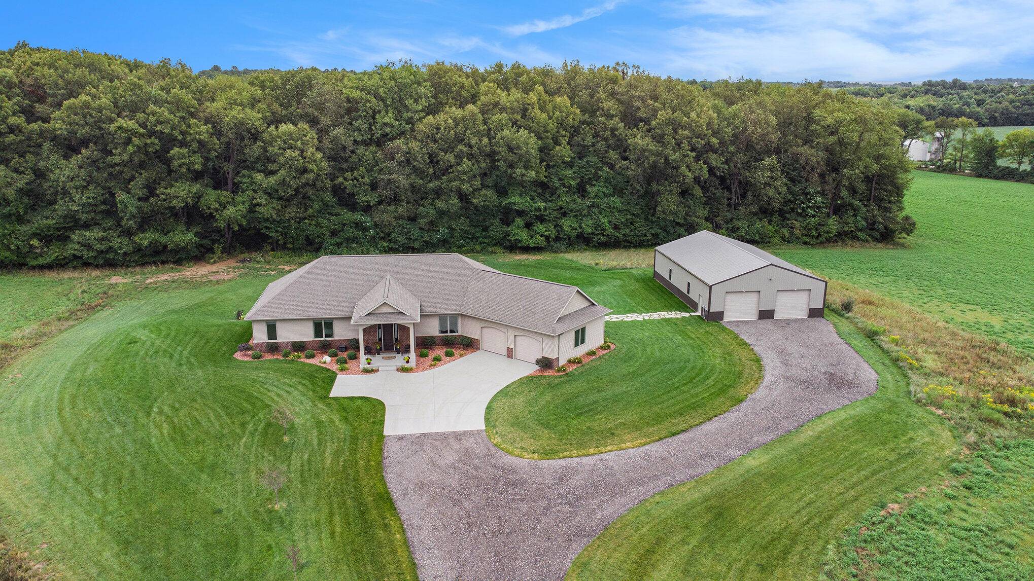 Cassopolis, MI 49031,68363 Calvin Center Road