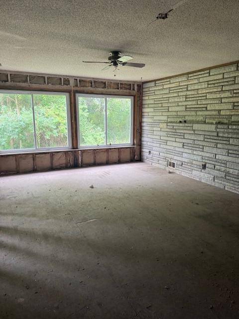 Grand Rapids, MI 49525,3903 Willow NE Drive
