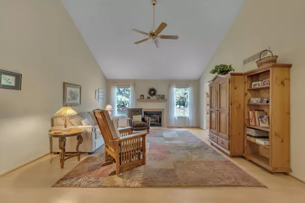Ann Arbor, MI 48103,435 Sumark Way