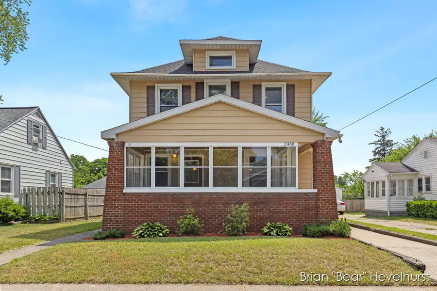 2468 Central SW Avenue, Wyoming, MI 49519