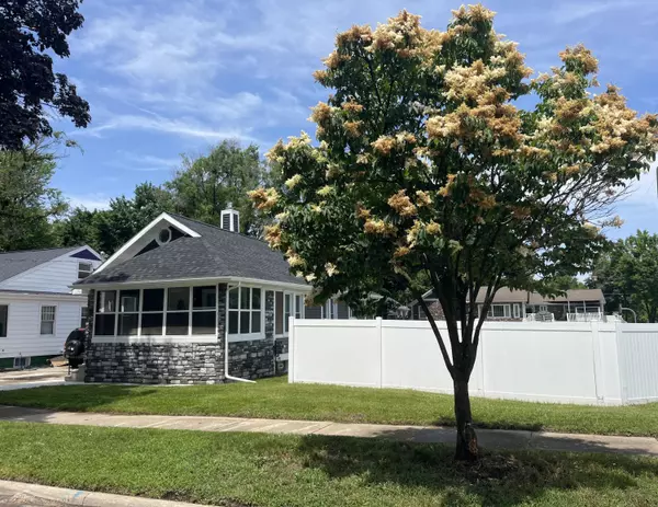 Jackson, MI 49203,336 E Prospect Street