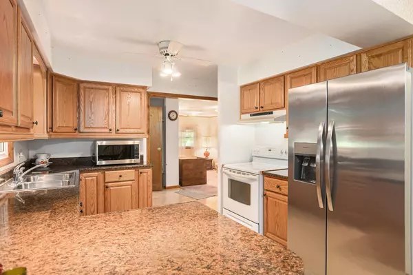Three Rivers, MI 49093,18169 6th Avenue Road