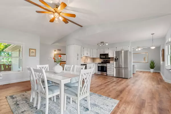 Saline, MI 48176,749 Foxboro Court