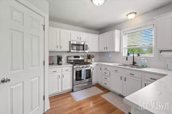 Kent City, MI 49330,203 Chary Ridge Drive