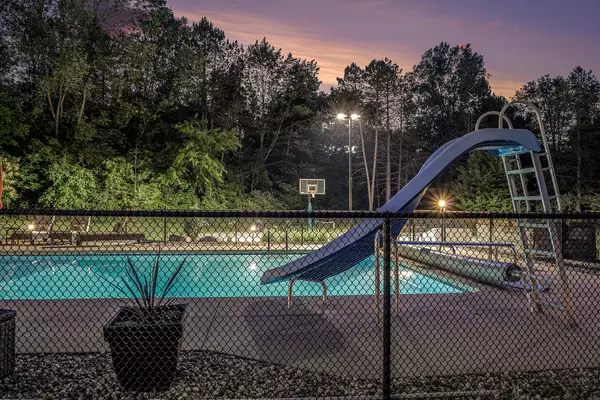 Alto, MI 49302,10310 E Rivershore SE Drive