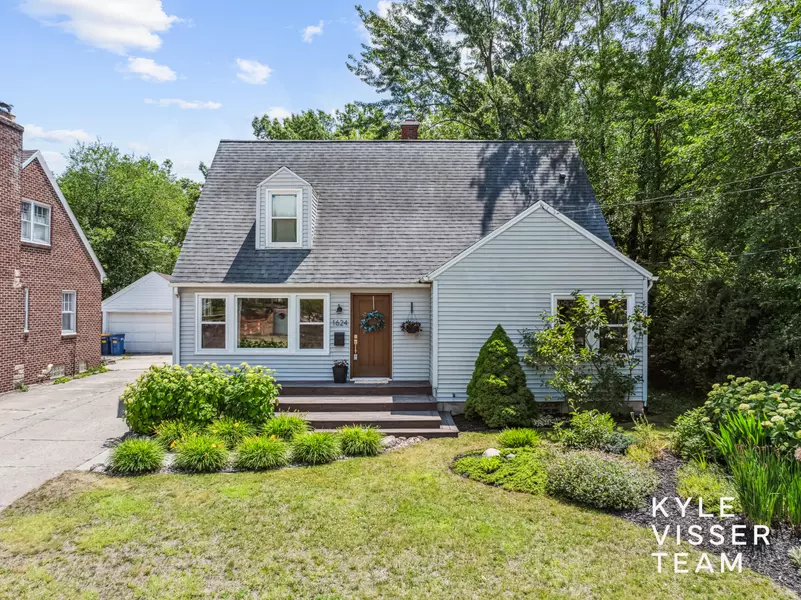 1624 Boston SE Street, Grand Rapids, MI 49506