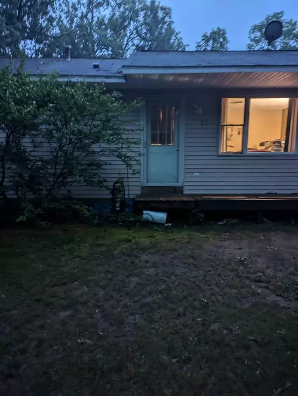 197 E Cedar Road, Twin Lake, MI 49457