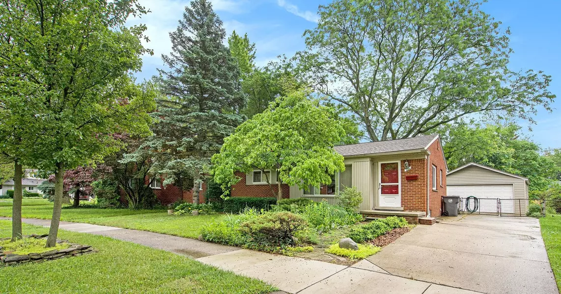 701 Betty Lane Drive, Inkster, MI 48141