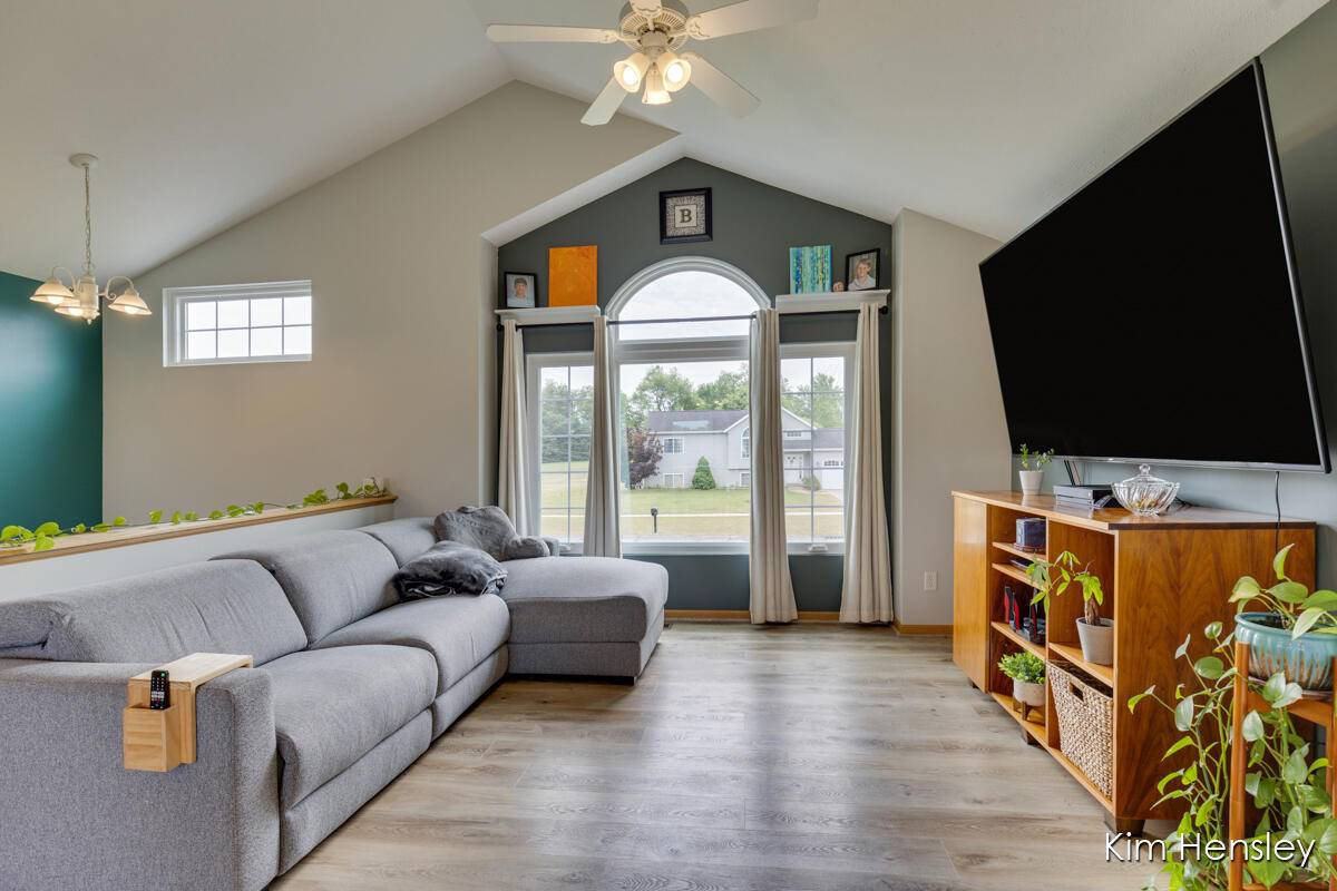 Cedar Springs, MI 49319,4233 Ives Farm NE Lane