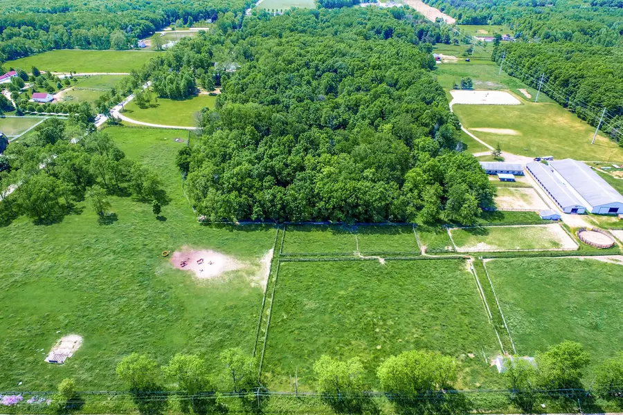 2801 W Delhi Road, Ann Arbor, MI 48103