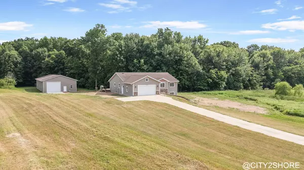 Wayland, MI 49348,3905 Sunset View