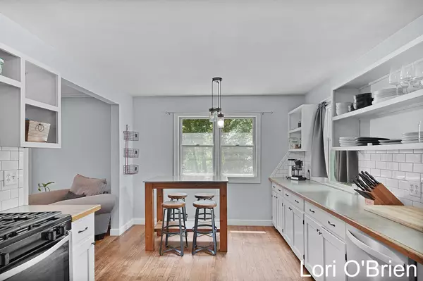 Grand Rapids, MI 49506,1644 Boston SE Street
