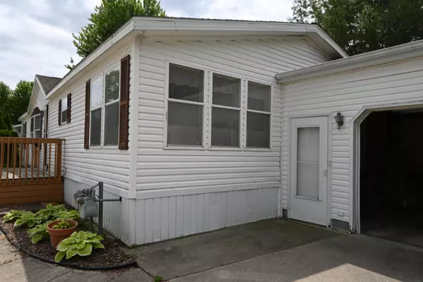 Muskegon, MI 49442,4105 Sawgrass Trail