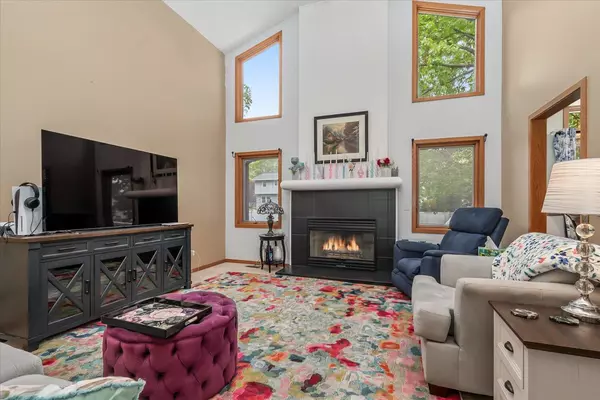 Hudsonville, MI 49426,6767 Knollview Drive
