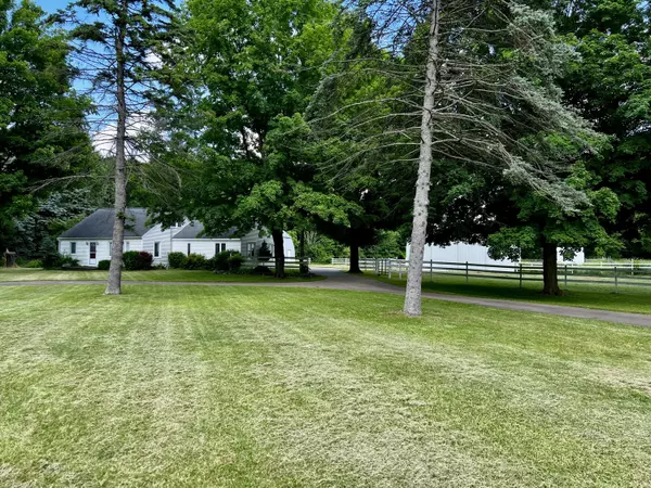 Ceresco, MI 49033,9910 8 Mile Road