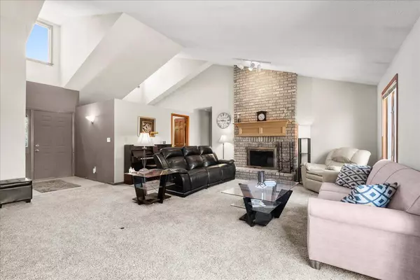 Zeeland, MI 49464,10471 Hunters Creek Drive