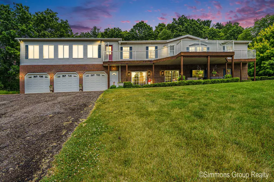 6249 Cannonsburg NE Road, Belmont, MI 49306