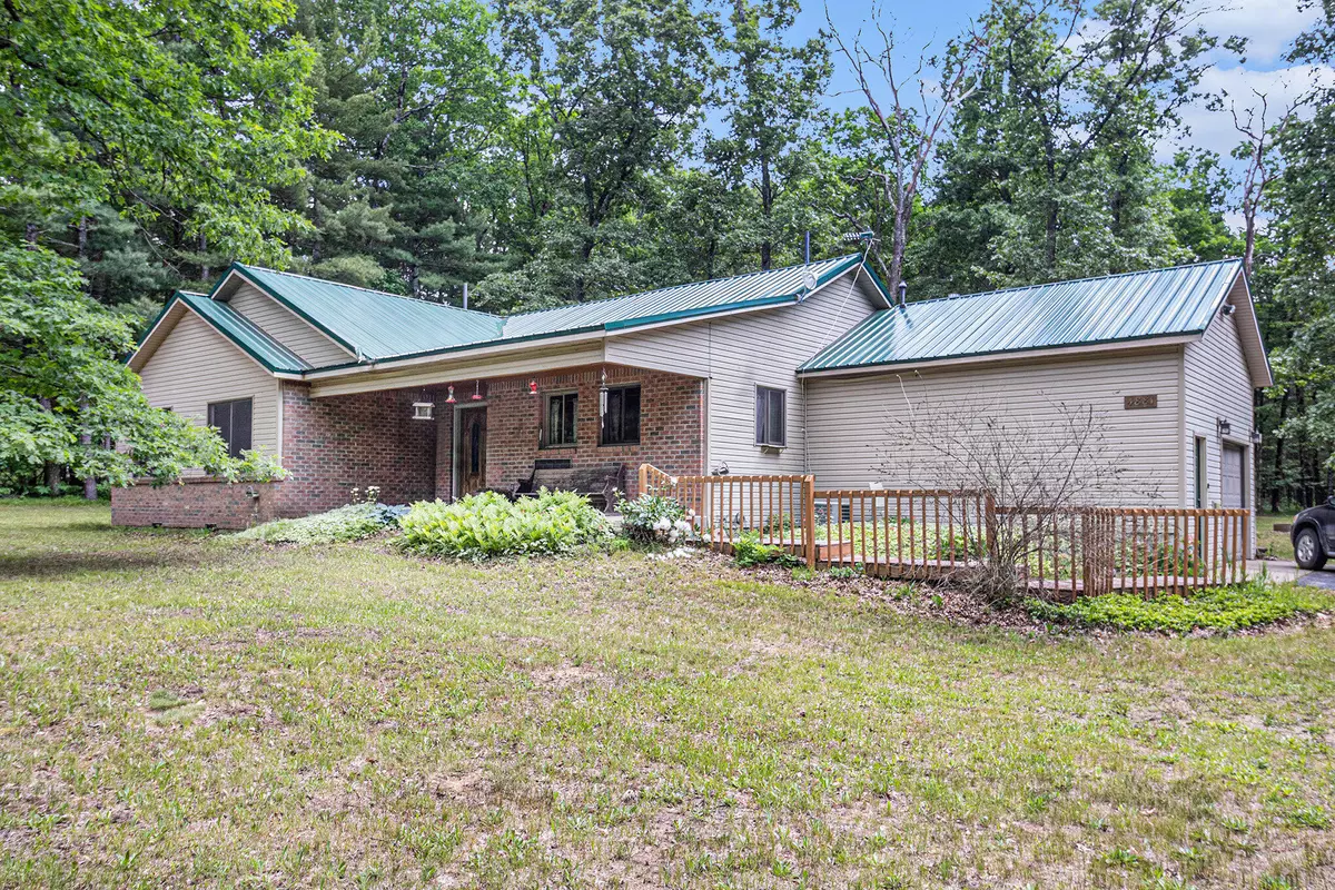 Irons, MI 49644,4881 W 7 1/2 Mile Road