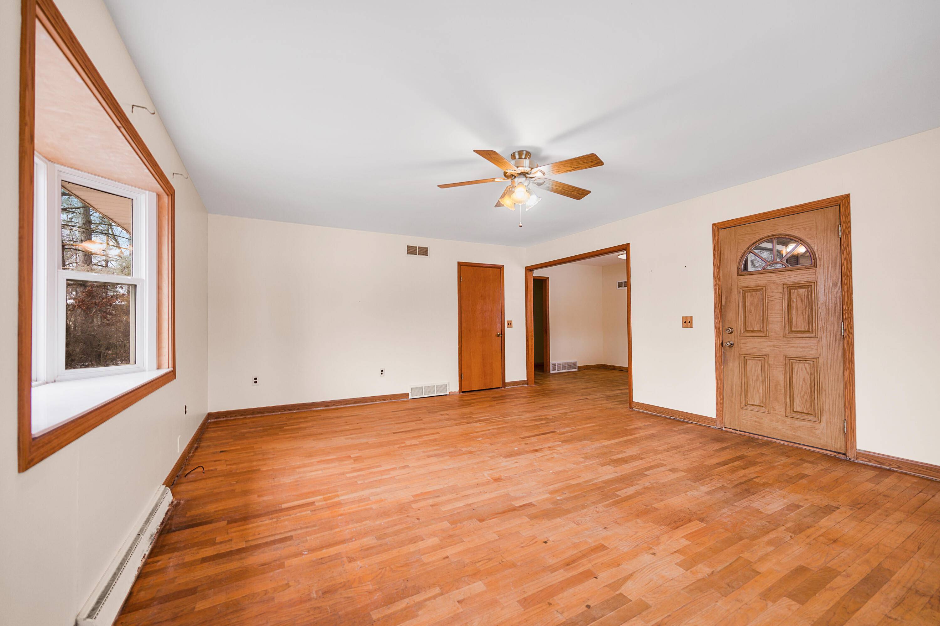 Evart, MI 49631,1007 N Main Street