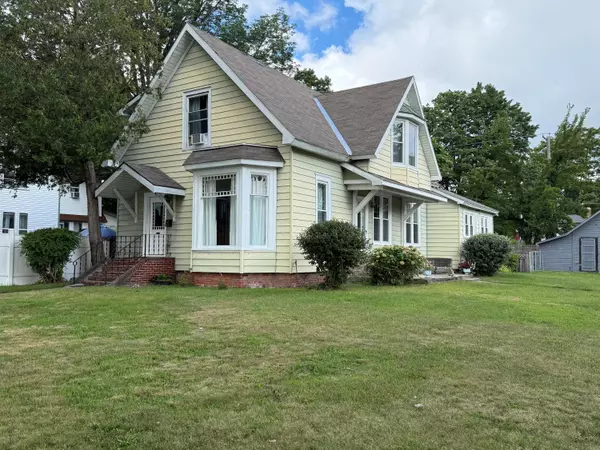 409 E Filer Street, Ludington, MI 49431