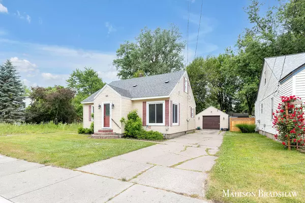 Coopersville, MI 49404,93 River Street
