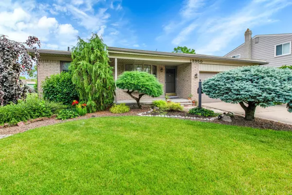 Riverview, MI 48193,13950 Village Lane