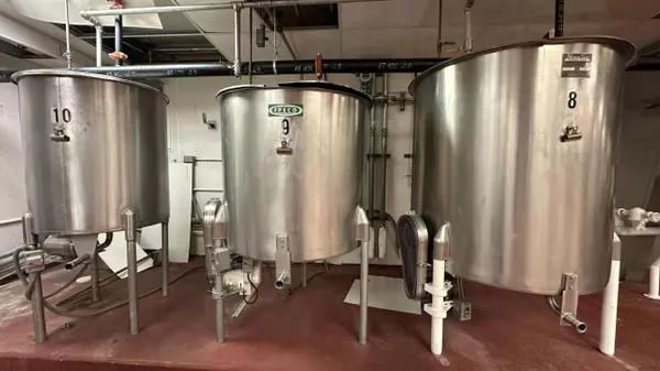 Kalamazoo, MI 49001,1206 E Crosstown Parkway #Entire bldg