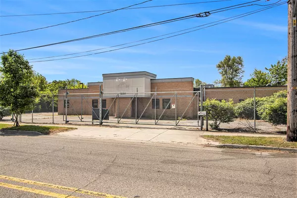 Kalamazoo, MI 49001,1206 E Crosstown Parkway #Office