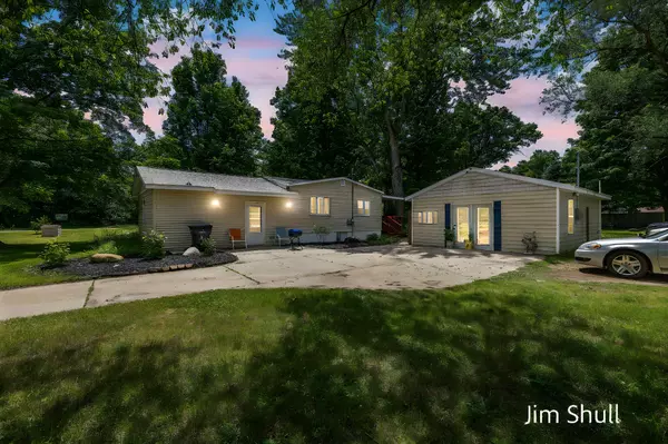 37920 22nd Street, Kalamazoo, MI 49009