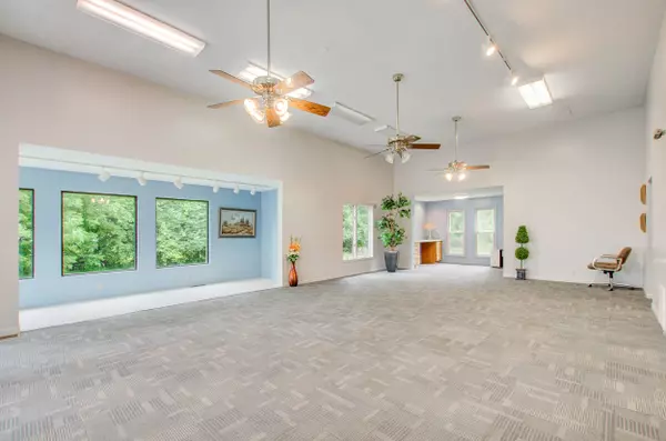 Spring Arbor, MI 49283,229 E Main Street