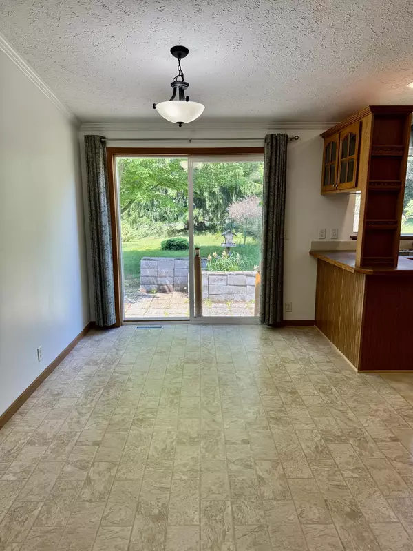 Onekama, MI 49675,8484 Zosel Street