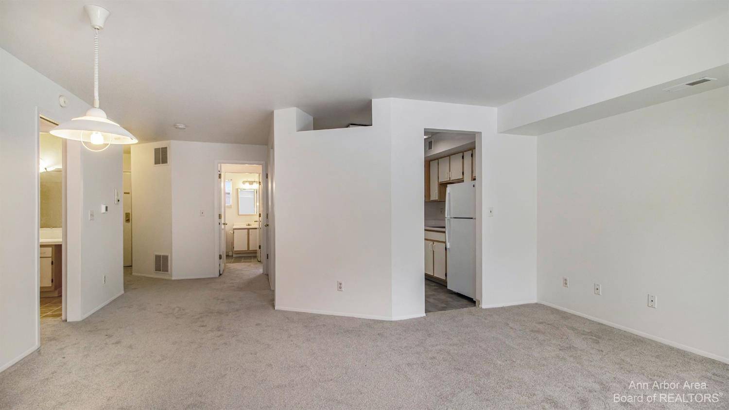 Ann Arbor, MI 48104,2235 S Huron Parkway #4