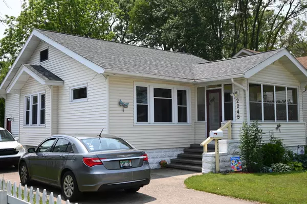 2245 Morton Avenue, Muskegon, MI 49441