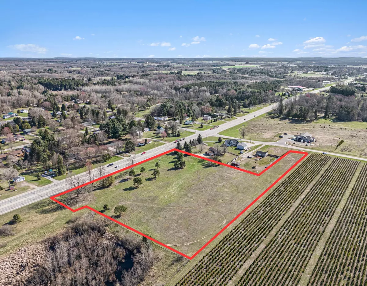 Scottville, MI 49454,5.26 Acres US-10