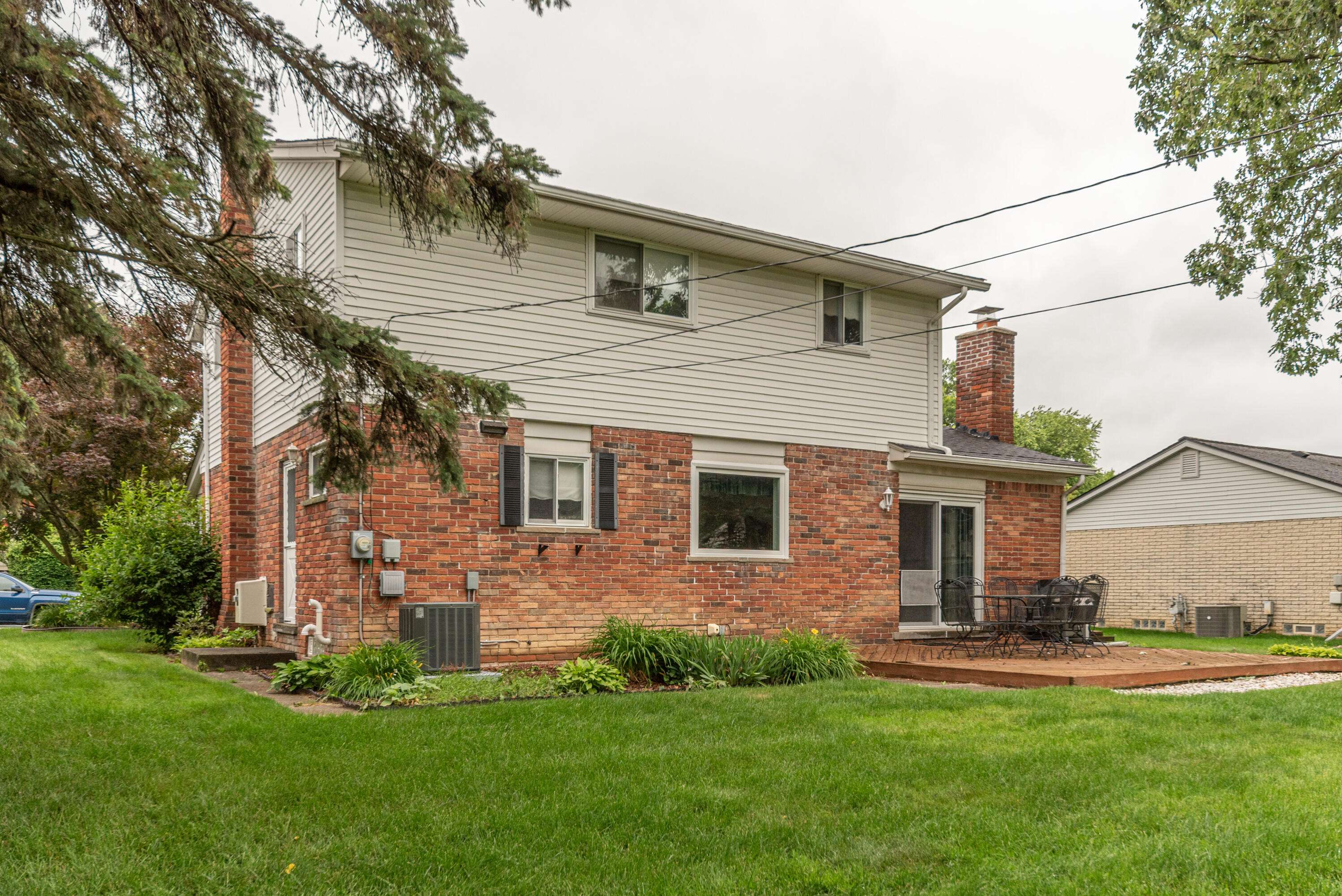 Livonia, MI 48154,36511 Sunnydale