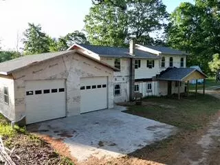 Farwell, MI 48622,3607 W Bawkey Road