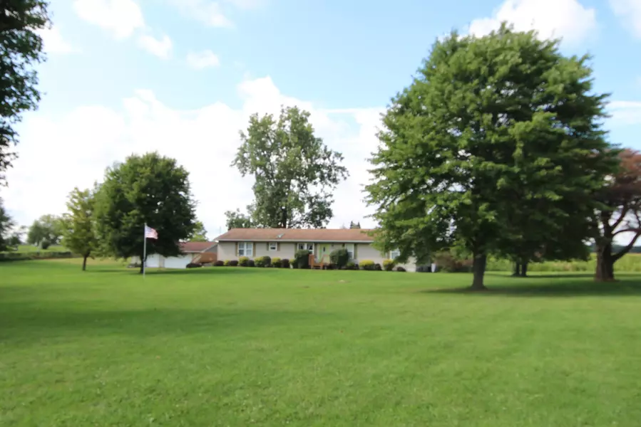 14523 V E Avenue, Fulton, MI 49052