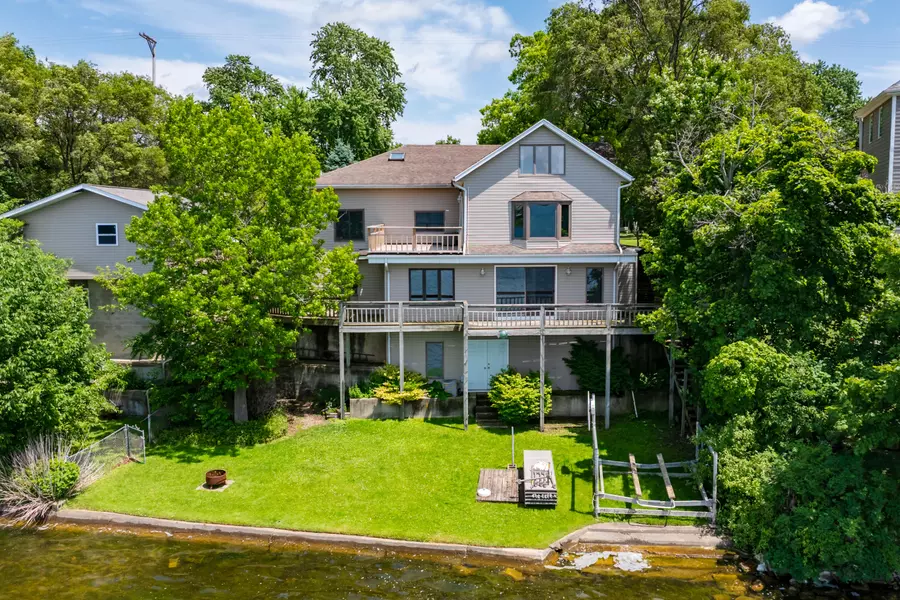 10902 Portage Road, Portage, MI 49002