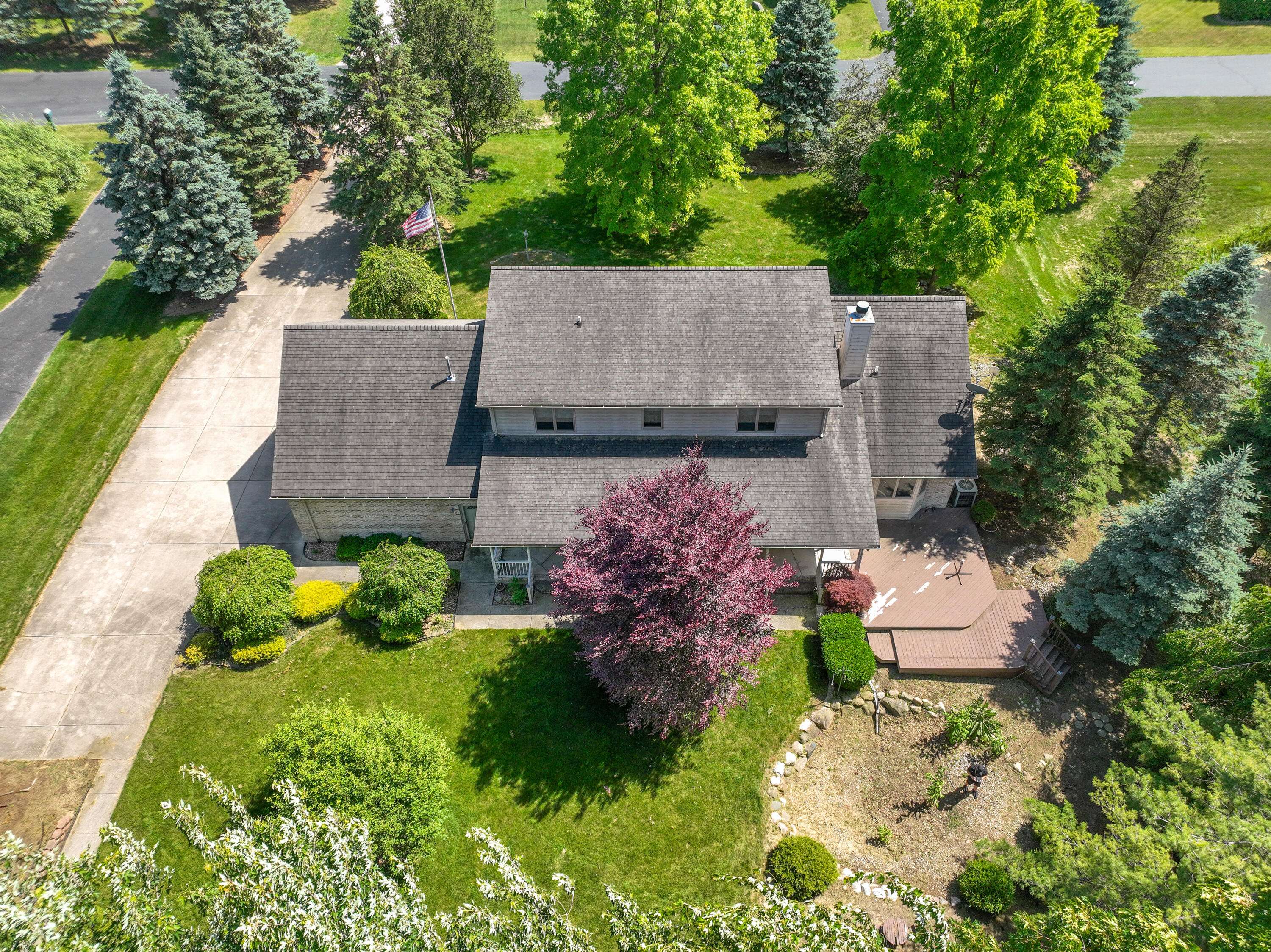 New Boston, MI 48164,37490 Harvestr Lane