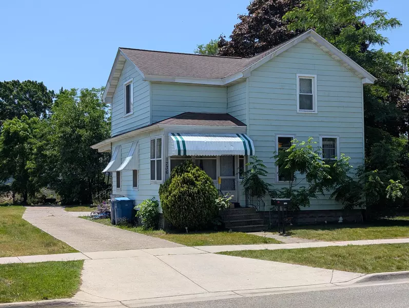 1236 Fulton Avenue, Grand Haven, MI 49417