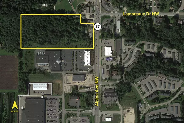 4315 Alpine NW Avenue, Comstock Park, MI 49321