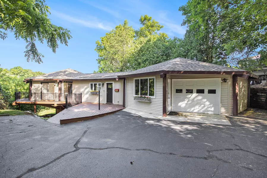 3536 Tamsin Avenue, Kalamazoo, MI 49008