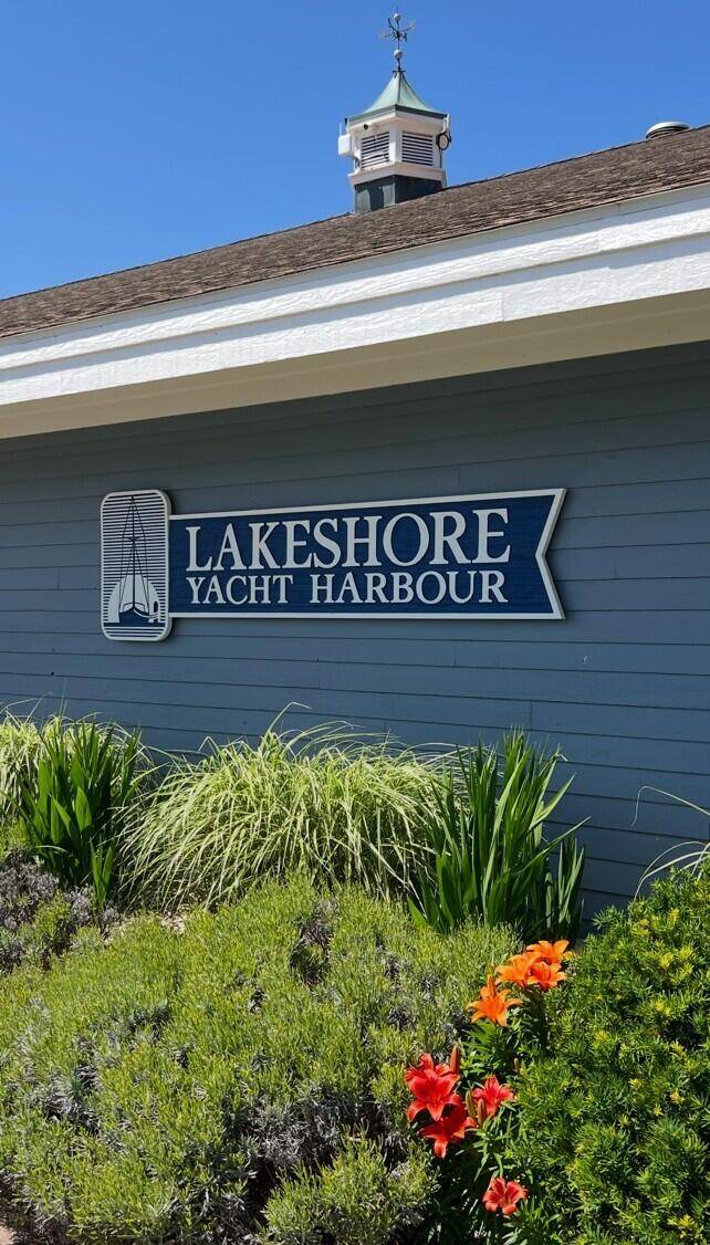 1200 Lakeshore Drive #56, Muskegon, MI 49441