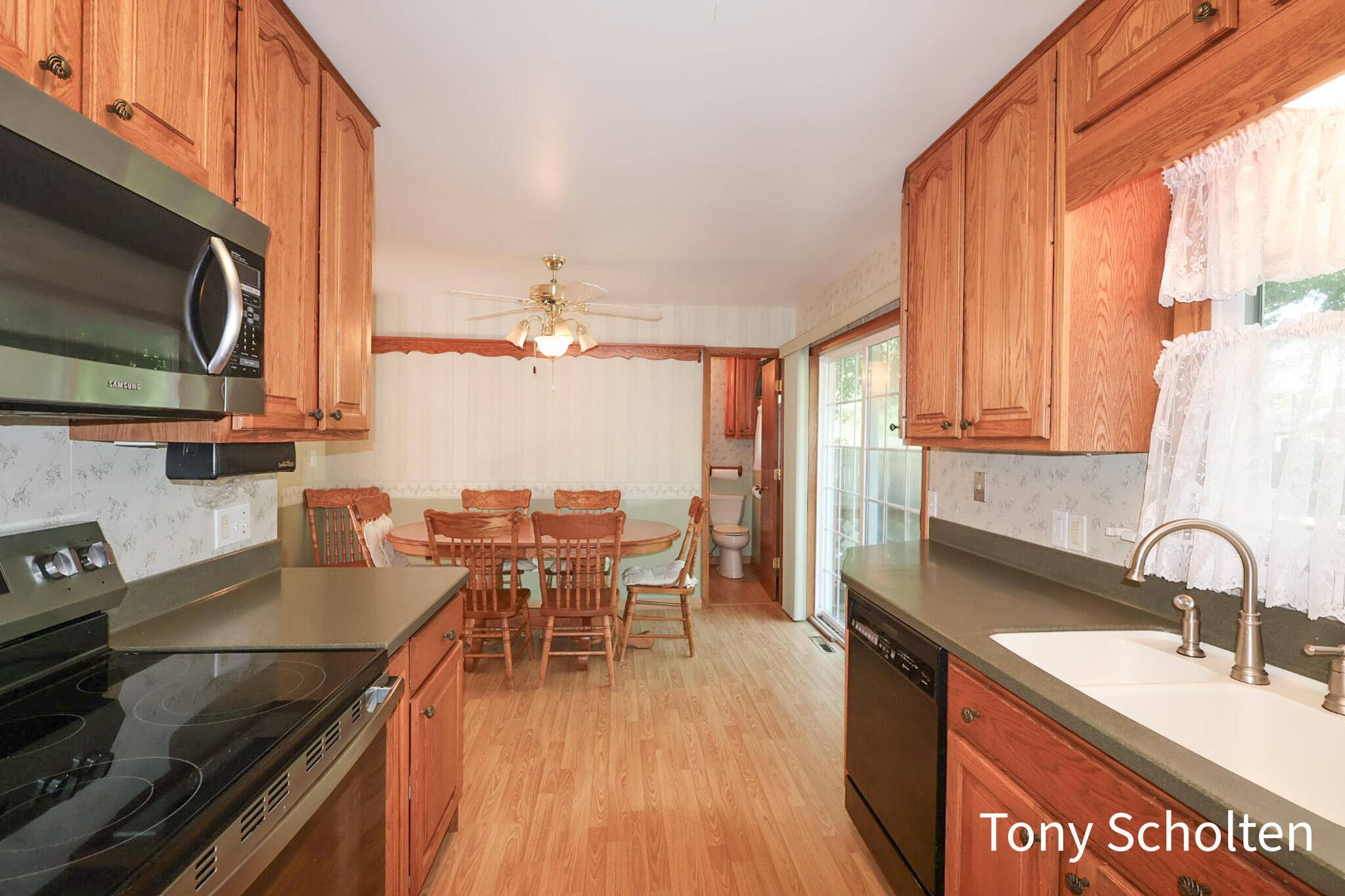 Jenison, MI 49428,7321 23rd Avenue