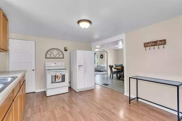 Hanover, MI 49241,123 Fairview Street