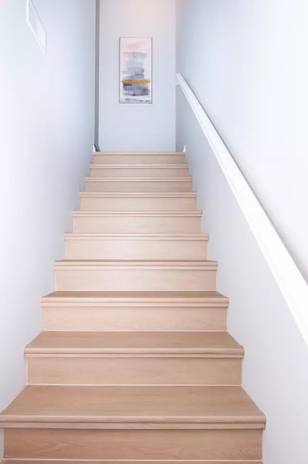 Ann Arbor, MI 48105,2769 Barclay Way