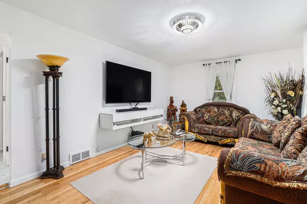 Kalamazoo, MI 49004,3104 Courtlandt Avenue