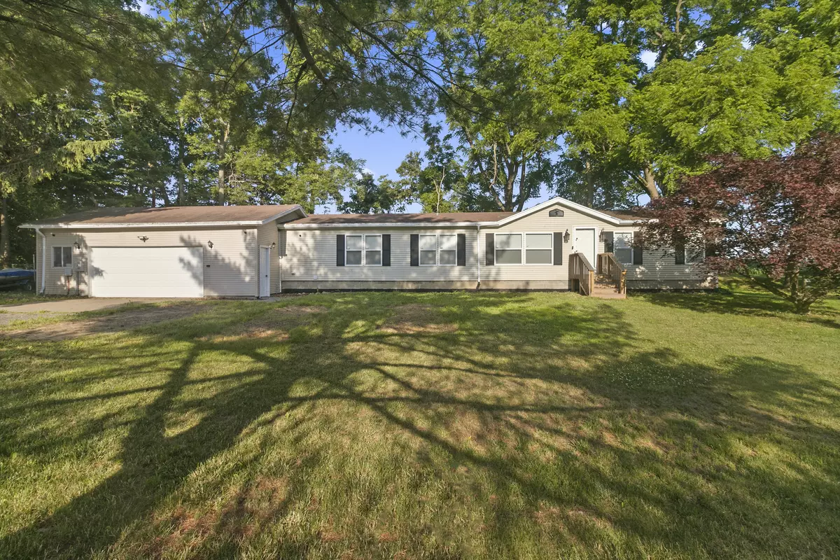 Paw Paw, MI 49079,65484 Parkwood Court