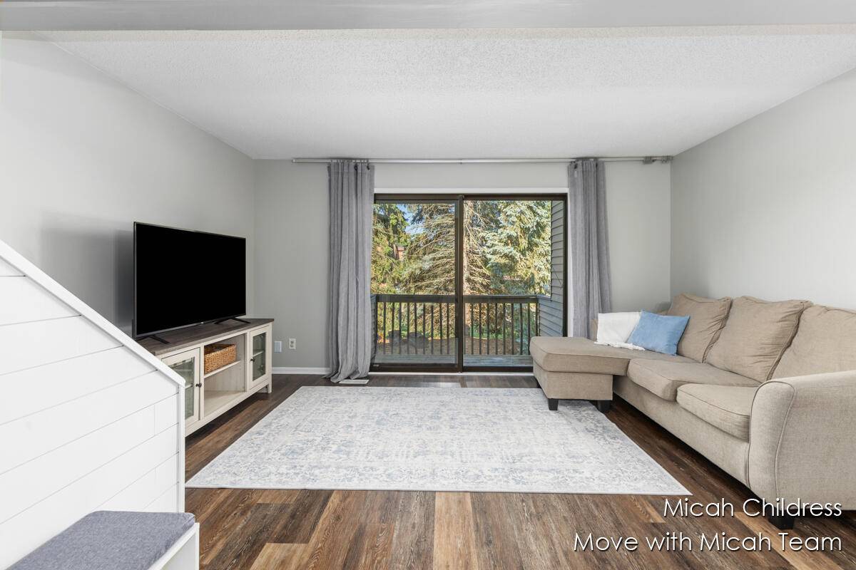 Grandville, MI 49418,4392 Indian Spring SW Drive
