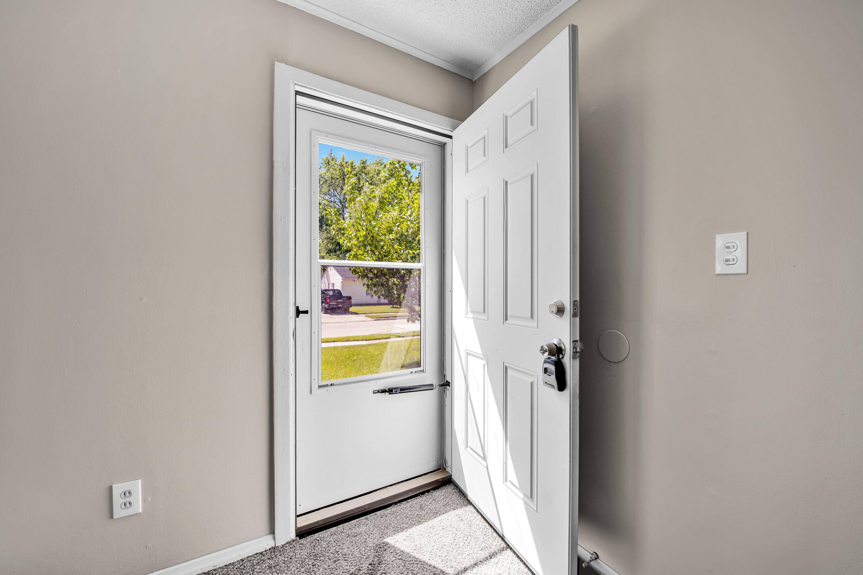 Roseville, MI 48066,25294 Wiseman Street